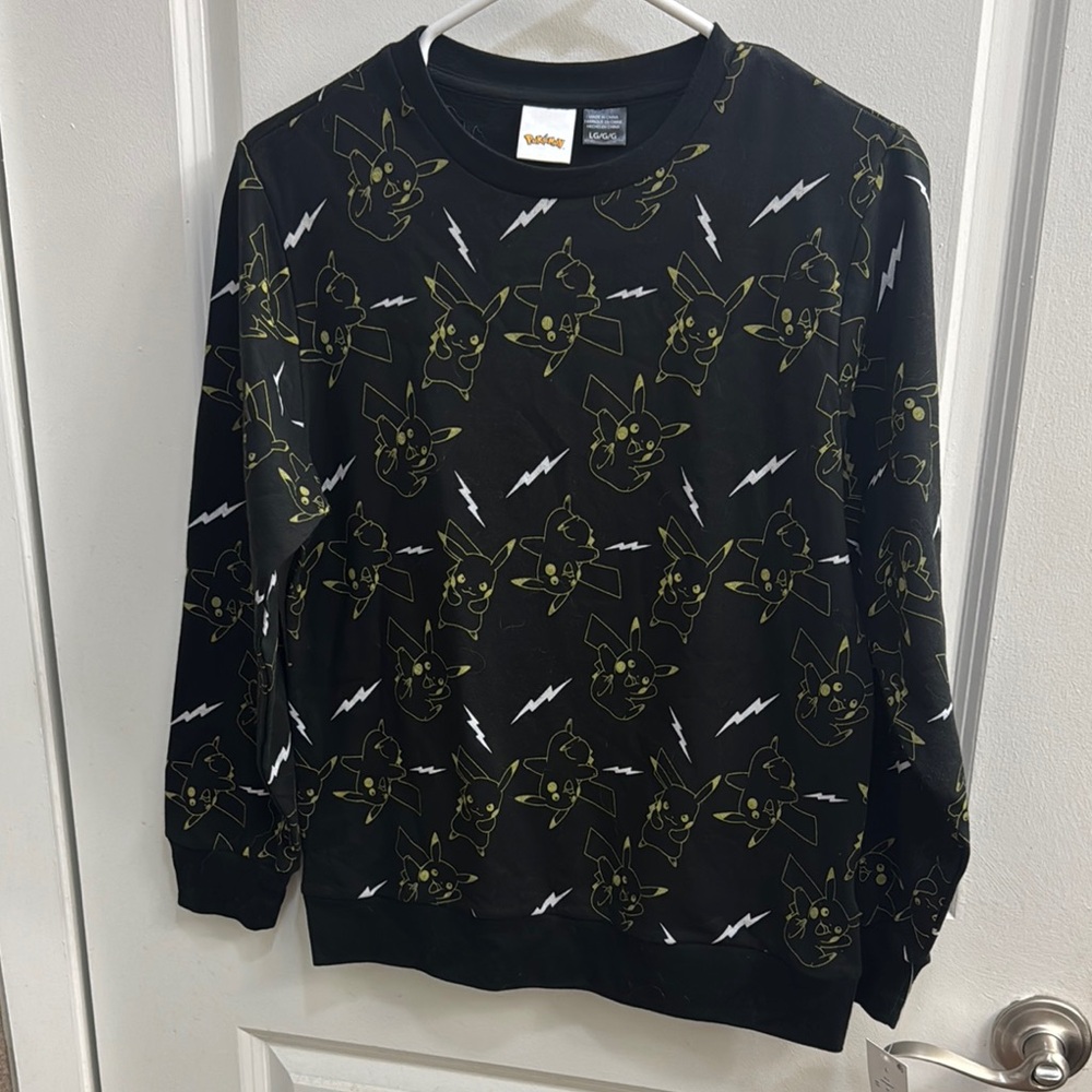 Pokemon Black Crewneck Sweater with Modern Design